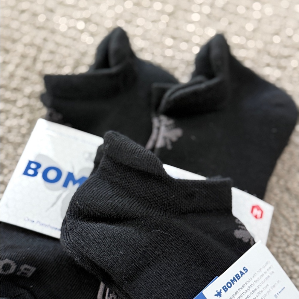 Bombas Men's Classic Black Athletic Socks - Picture 3 of 3